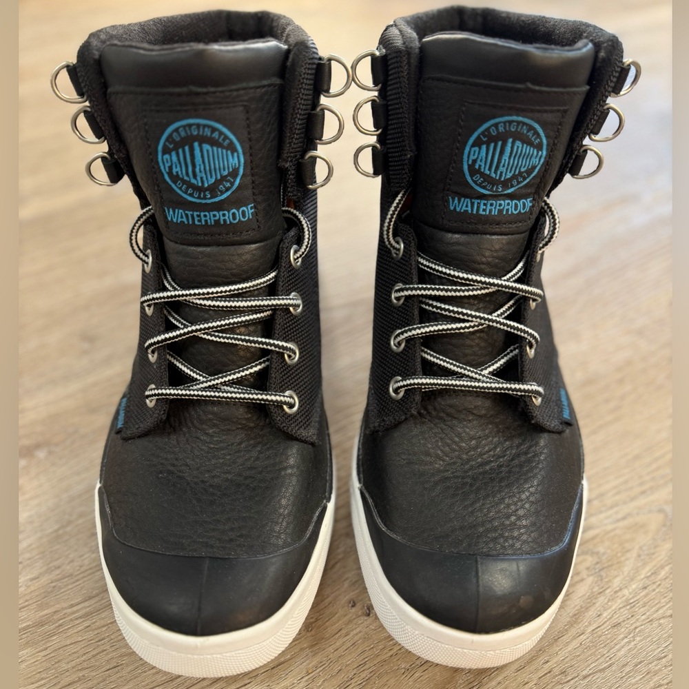 Palladium 'Pallarue' Hi Cuff Waterproof Boots Men's - Size 7